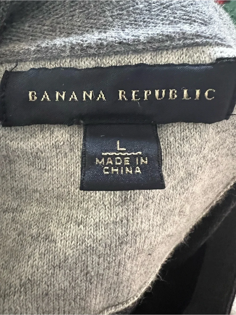 Banana Republic classic neck